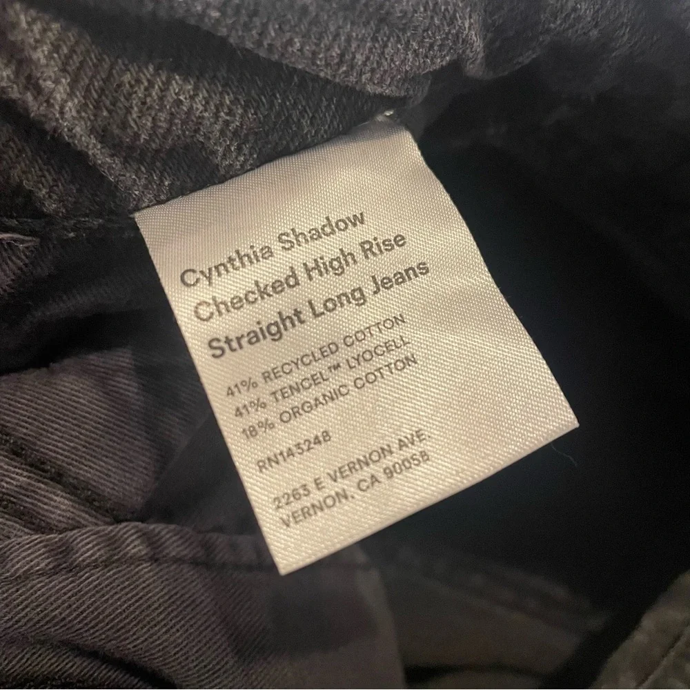 Cynthia Shadow Checker High Rise StraightJeans . Size 24 (US 0/00). Repaired.